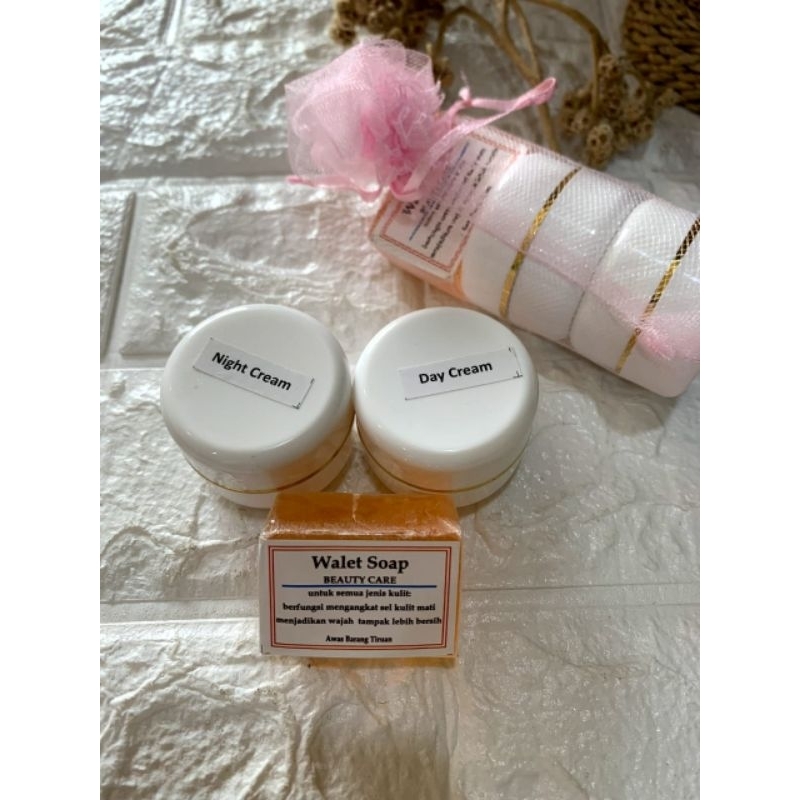 Cream Walet Jaring Pink