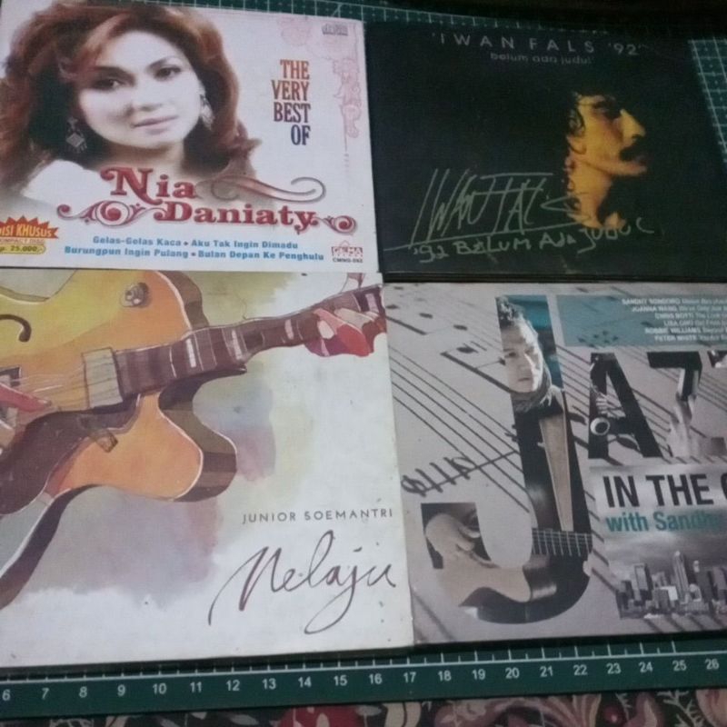 CD NIA D  IWAN FALS  DLL