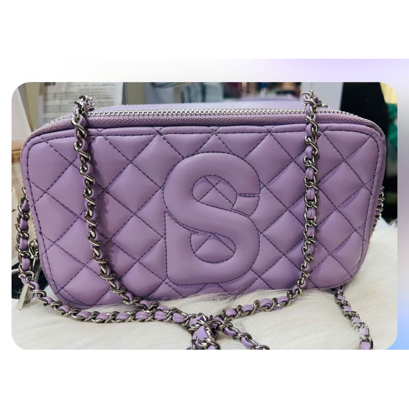 prelov yura bag buttonscarves