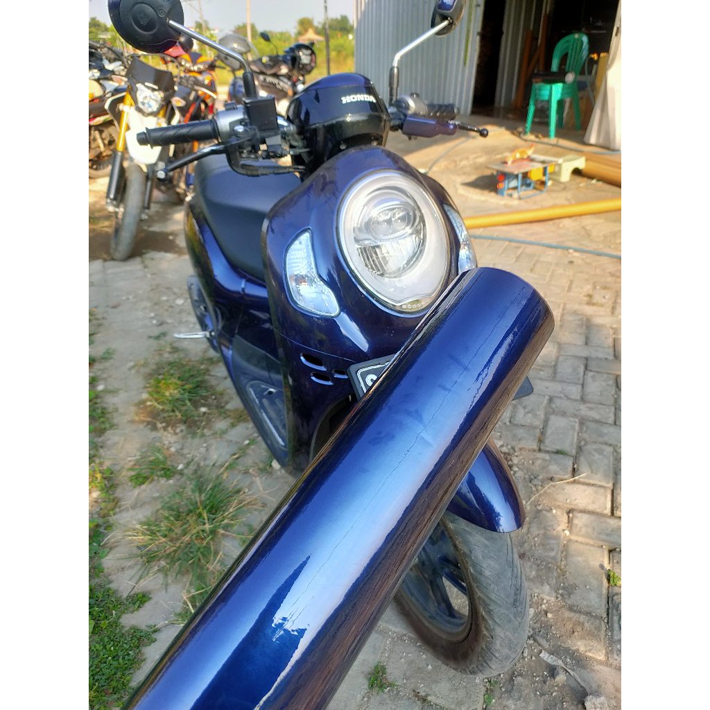 STIKER SKOTLET HITAM LEMBAYUNG MOONLIGHT MOTOR-STIKER LEMBAYUNG HITAM GROSIR VIRAL MOONLIGHT