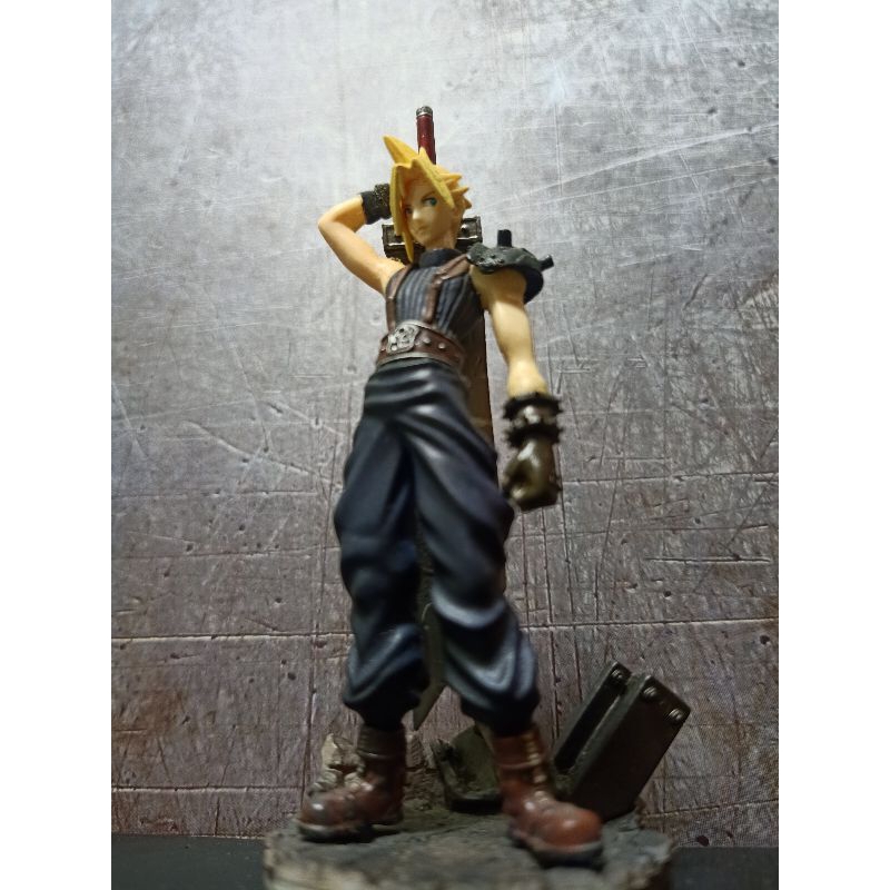 Figure Game Final Fantasy VII Character Cloud Strife Diorama Scene