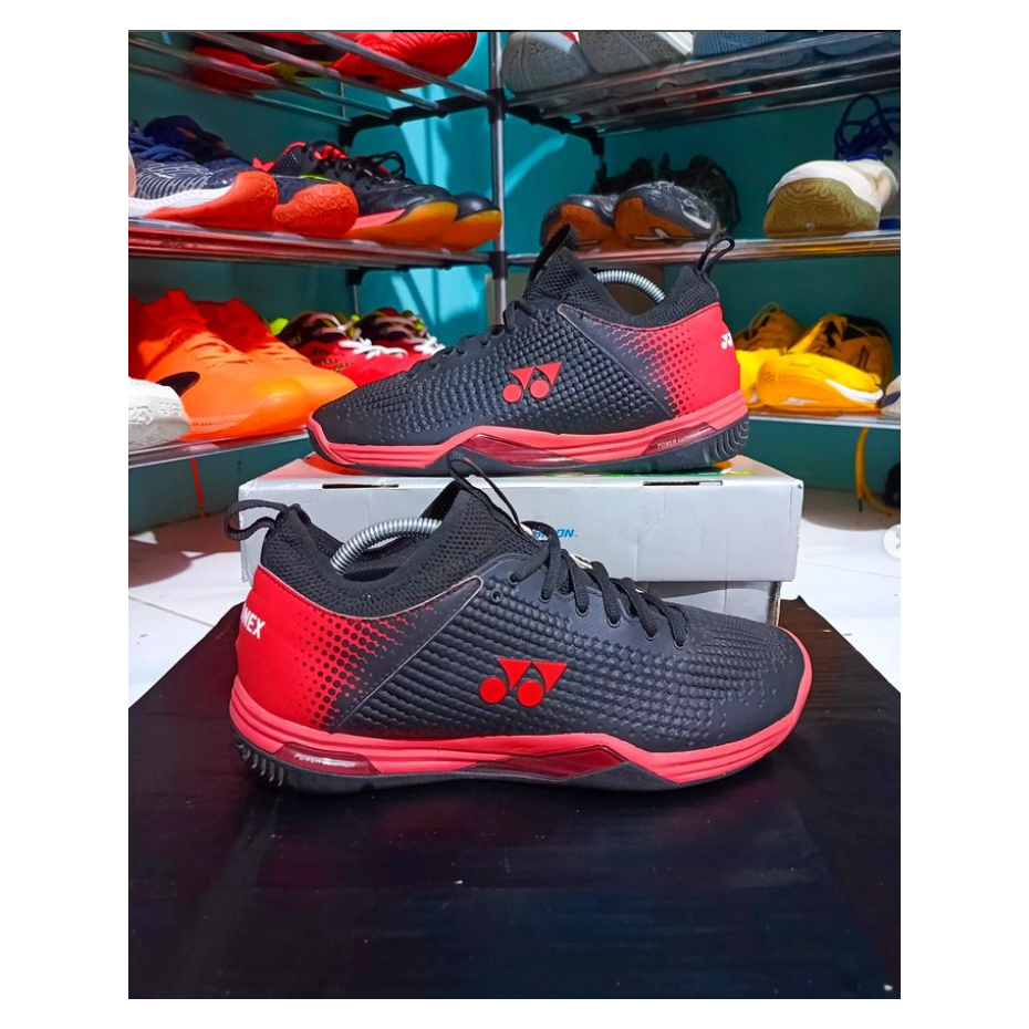 SEPATU BADMINTON YONEX SHB ECLIPSION Z2 ORIGINAL