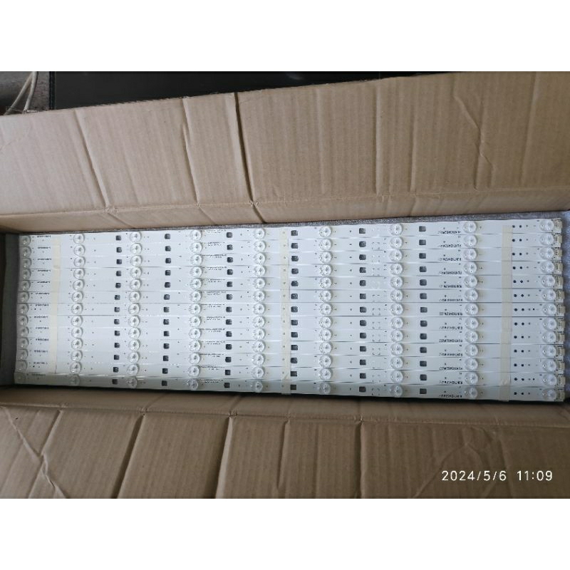 BL Universal 9K3V74CM Lampu Backlight TV LED Universal 9K 3V 74CM BL 9 Kancing 3 Volt 74 Cm