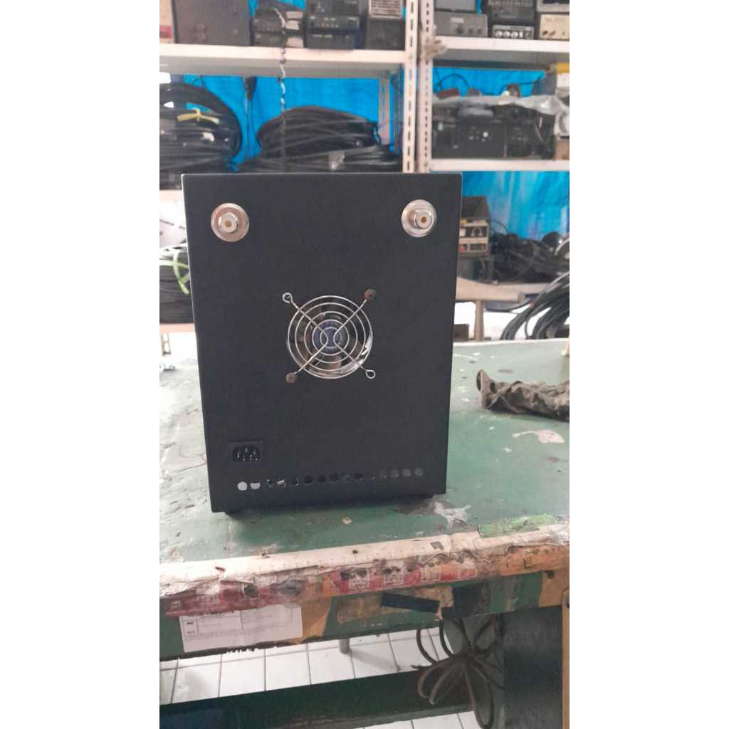 Box Repeater Motorola Gm3688 atau Motorola Gm3188 Tipe Motorola Cdr 500 atau Motorola Cdr700 Kondisi
