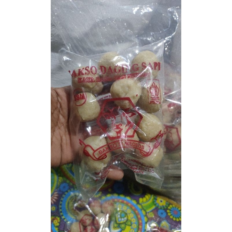 

bakso sapi simededs isi 10butir