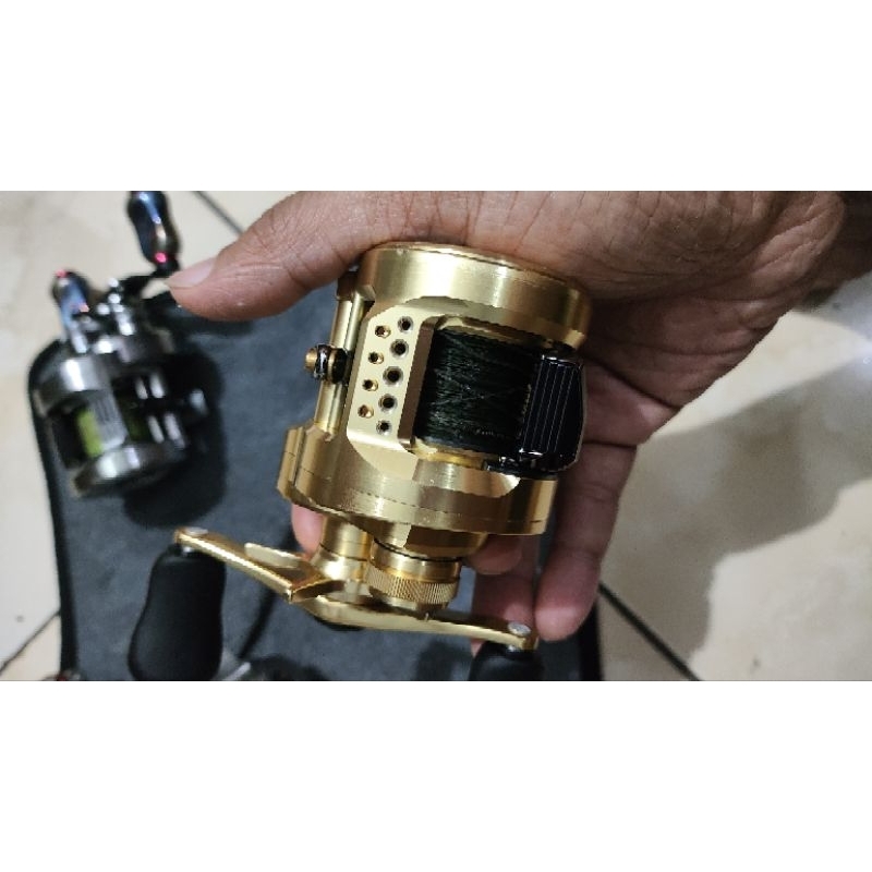 Reel BC Shimano Calcutta Conquest 101HG 2021