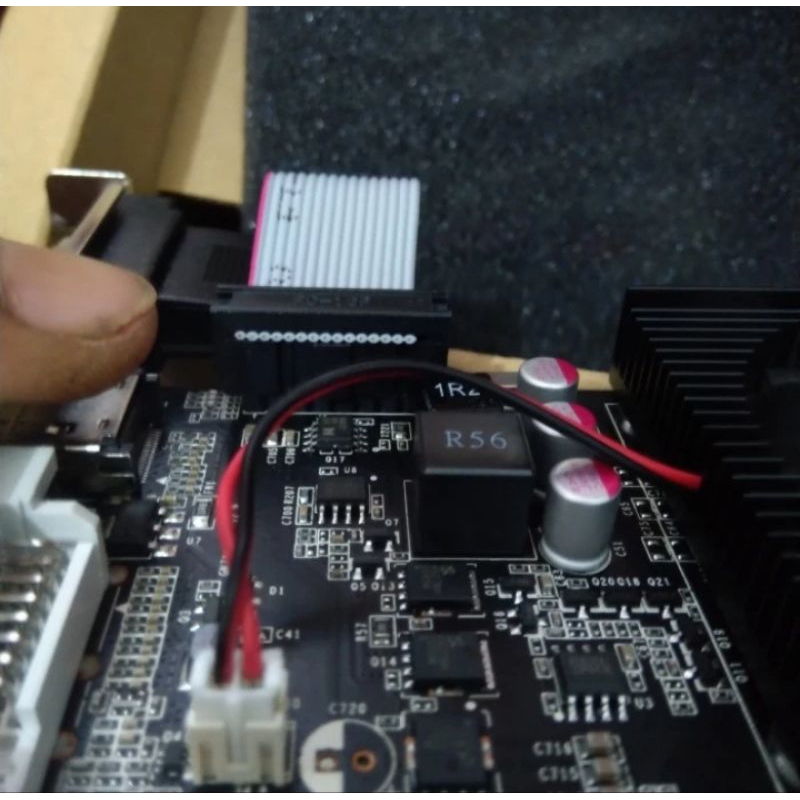 Bekas/Second VGA NVIDIA Colorful DDR3 2GB