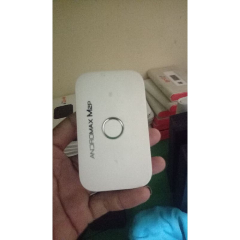 modem 4g Telkomsel Smartfren dan byu Andromax m2p ( bekas )