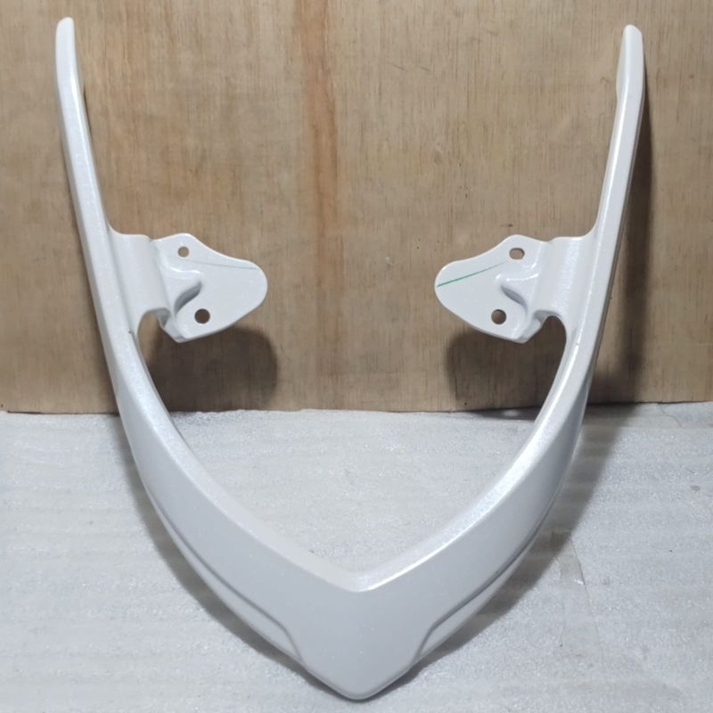 Begel Behel Sadel Yamaha Force FI warna Putih Original Yamaha 1FD-F4773-00-P1