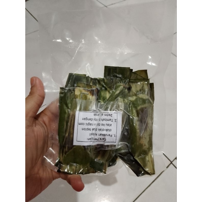 

Otak otak bakar