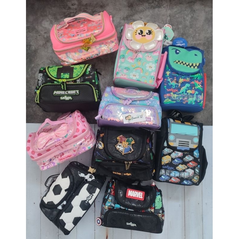 [ KRUCIL 12 ] Smiggle Sling Lunchbag Dino Ariel Astronaut Unicorn Customize Your Name Kado Anak Laki
