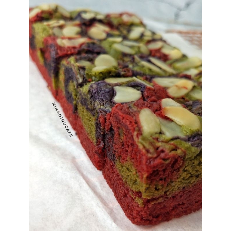

PREMIUM BROWNIES - Velvety Aurora