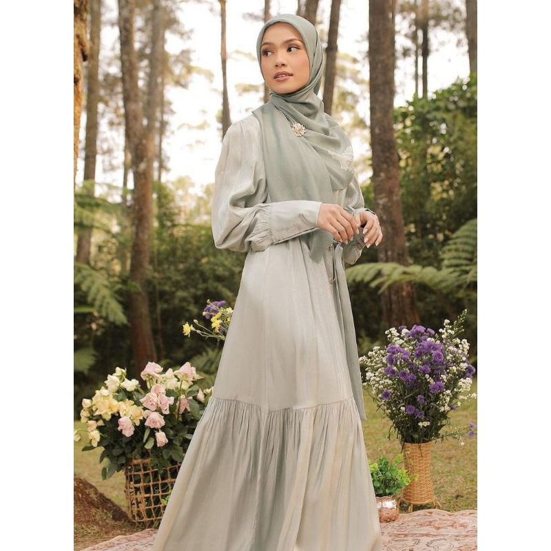 Shine dress ShibyShi ShirenSungkar NEW