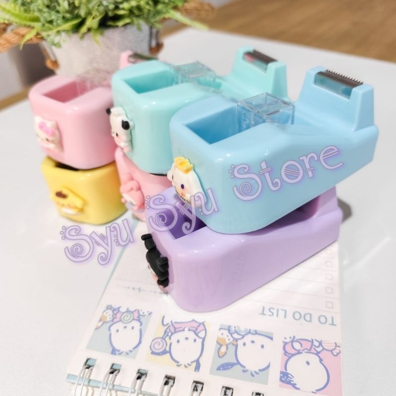 

Tape Dispenser Solasi Solatip Isolasi Kuromi Cinnamoroll Pochacco Pompompurin My Melody Hello Kitty