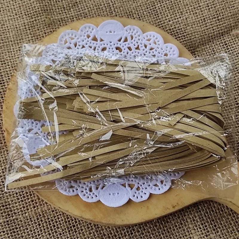 

Kertas Cacah (isi 30gr) | Shredded paper