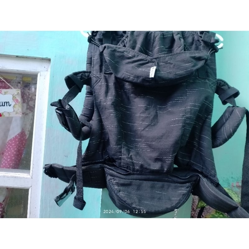 gendongan Nana, Optima gerimis hitam