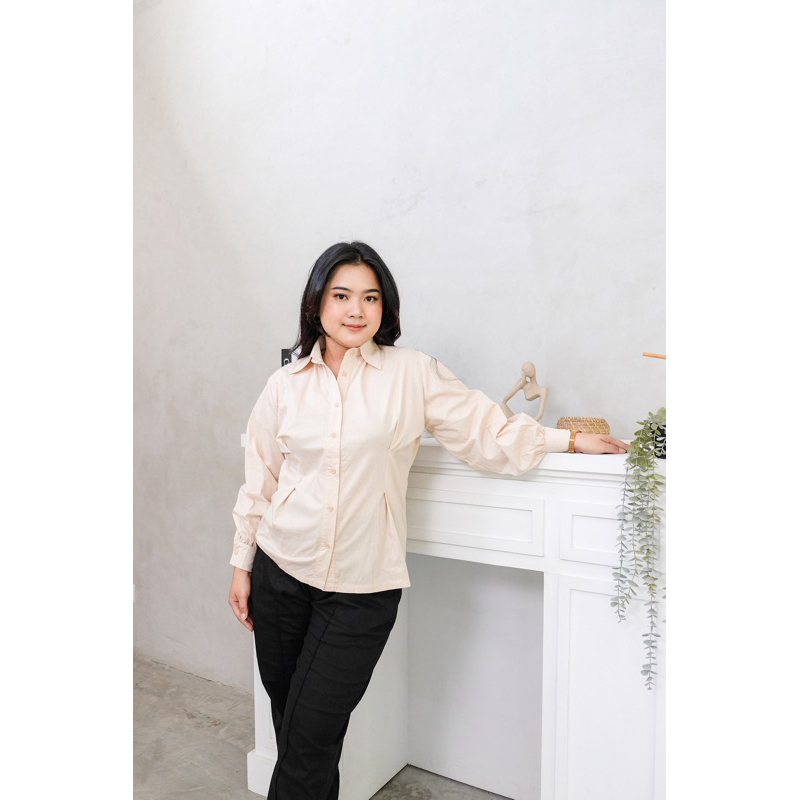 Cottonaive Rana Shirt Cream Kemeja Wanita Plus Size Atasan wanita oversized kemeja katun poplin keme