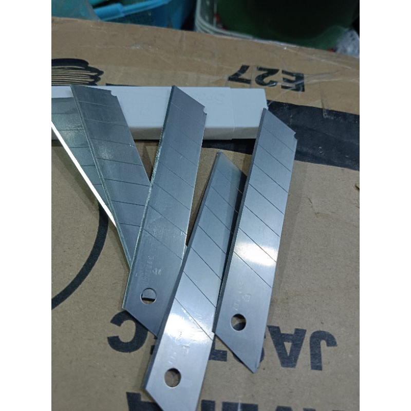 

isi cutter L-150 perisai / isi cutter pisau cutter l150 murah