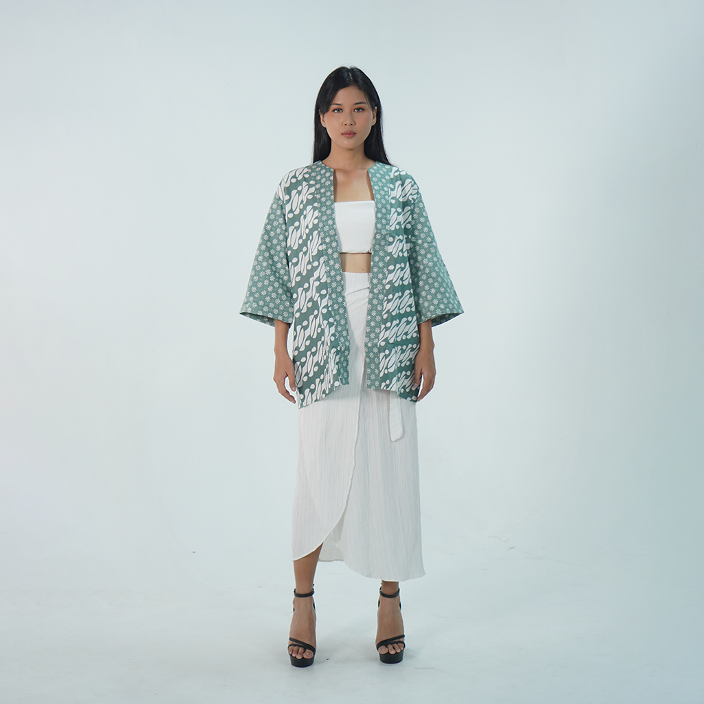 WouBatik - Advaya Series Outer Wanita OW1002