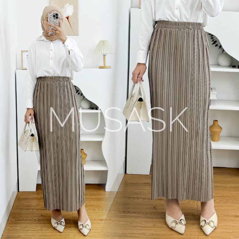 ROK SPAN PLISKET CENTI BB / ROK SPAN PLISKET PANJANG / ROK PANJANG PLISKET KODE 099