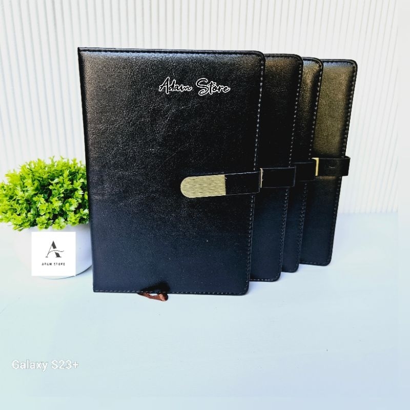 

Agenda kulit noteebook kulit a5 kancing magnet (terima cetak costume logo)