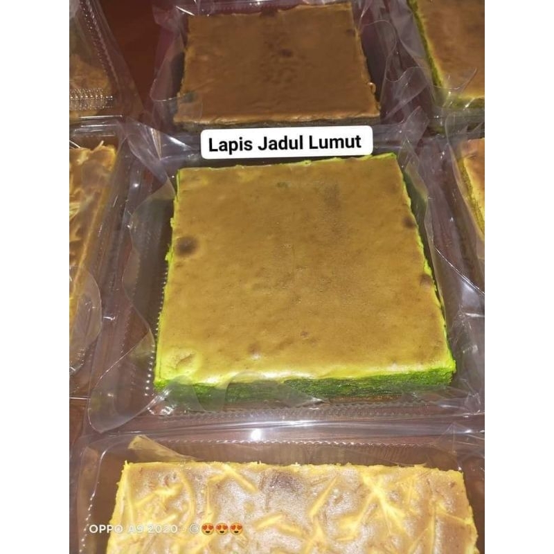 

Lapis Jadul Lumut UK 16x16