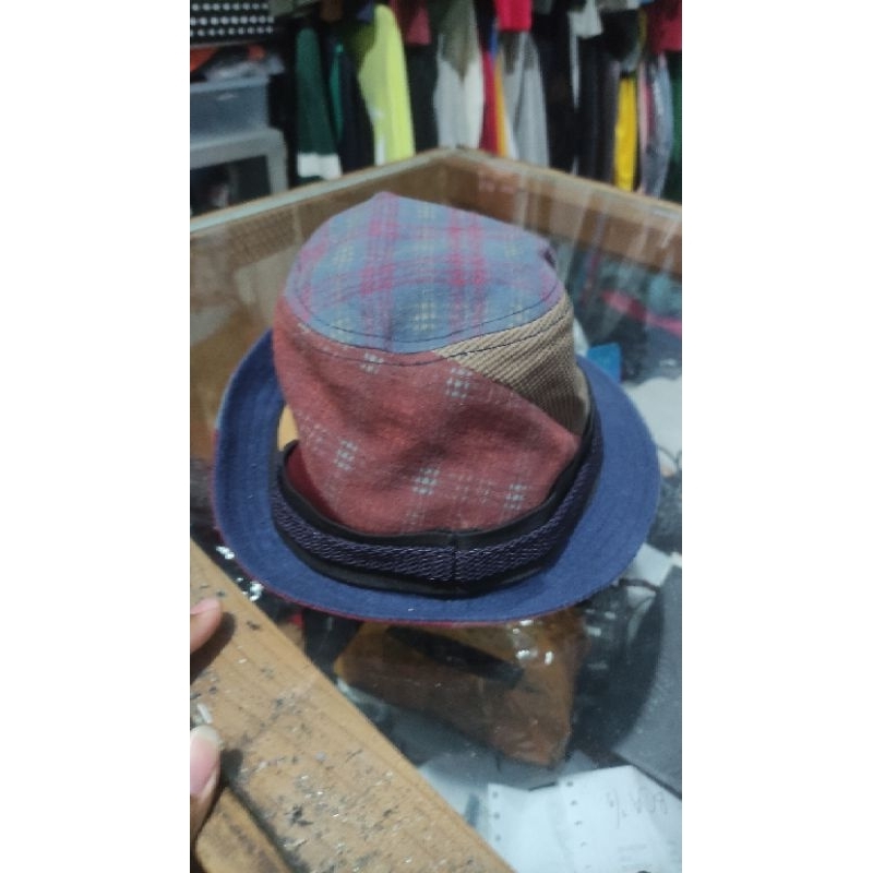 topi bucket Coca-Cola