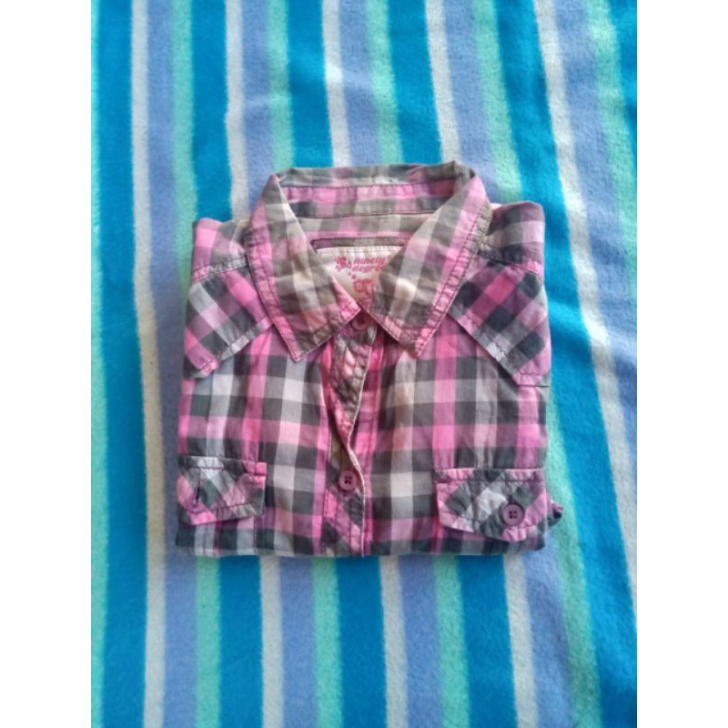 Kemeja Distro ( ninety degress )