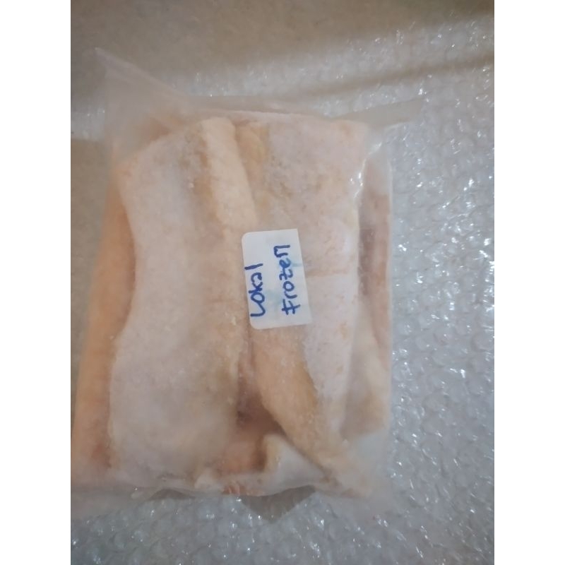 

DAGING SALMON BELLY LOKAL FROZEN 500GR. TANPA KULIT TANPA DURI . FROZEN