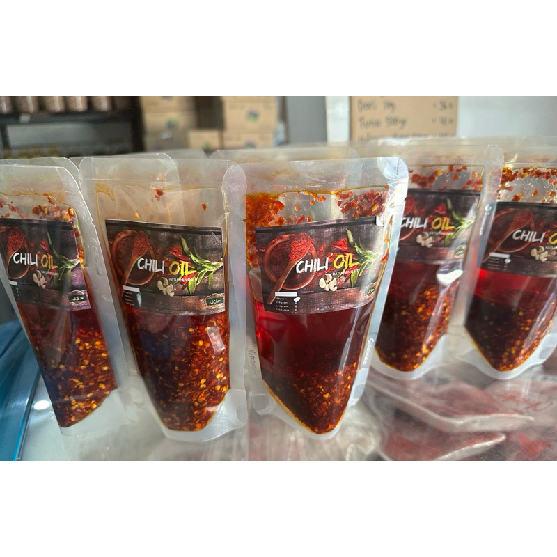 

CHILI OIL / SAMBAL CHILI 150 GR