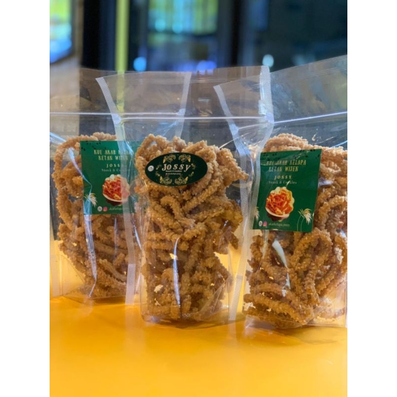 

kue Akar Kelapa Jossy/(1/4kg)