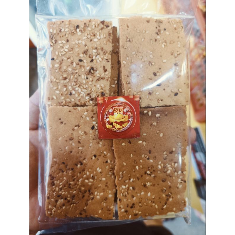 

Kue Roti Kering dg Taburan Wijen Khas Bagan 125gram Biskuit Renyah dan Enak