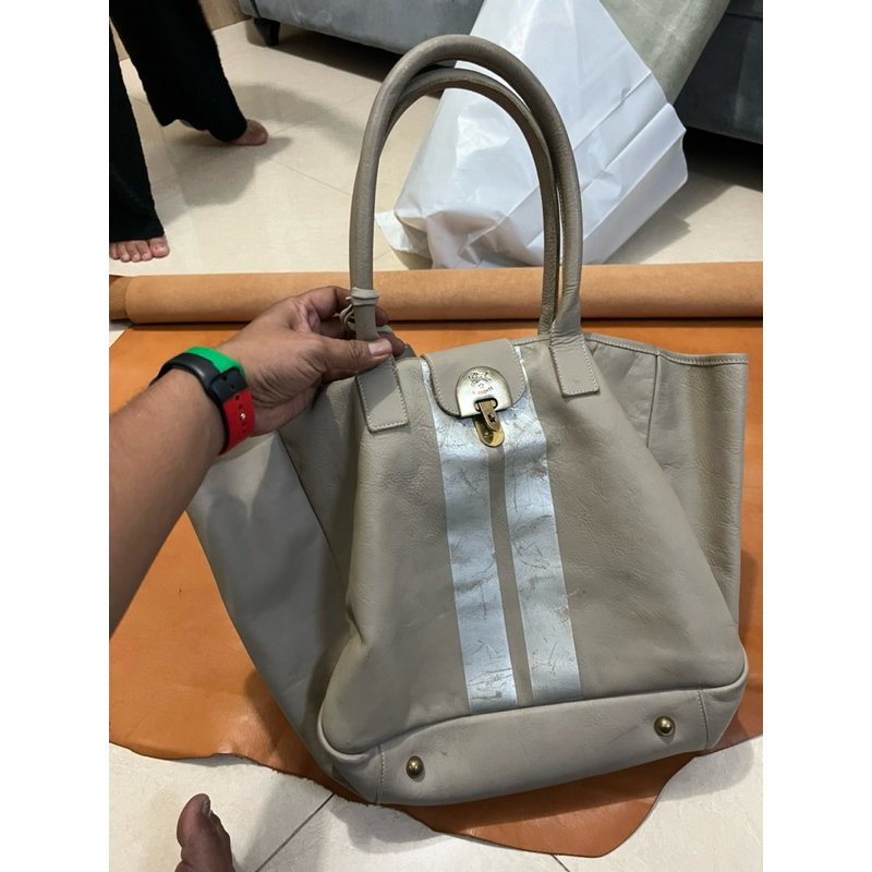 TAS WANITA TOTE BAG IL BISONTE ORIGINAL 100% ASLI KULIT