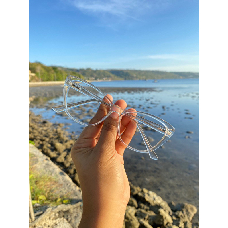 Kacamata cat eye ready Makassar Normal, Minus, Silinder, Plus, Criptok, Photocromic dan Bluray