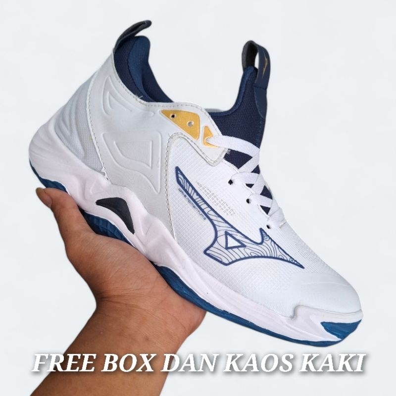 sepatu voli mizuno Momentum mizuno wlz 6 mid grade ori / sepatu volly mizuno / import