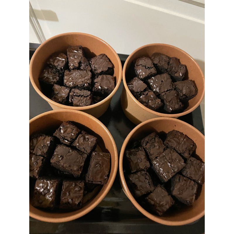 

brownie bites by hazel