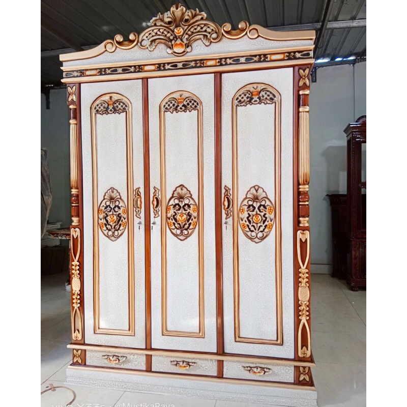 Lemari Pakaian 3 Pintu Lemari Pakaian Kayu Jati Minimalis
