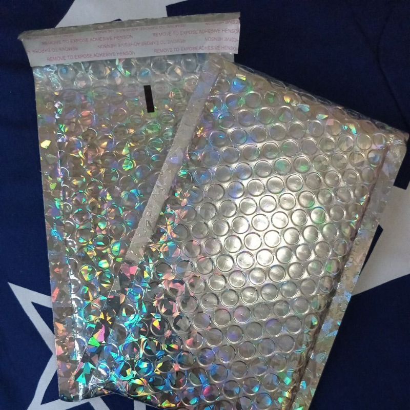 

bubble mailer