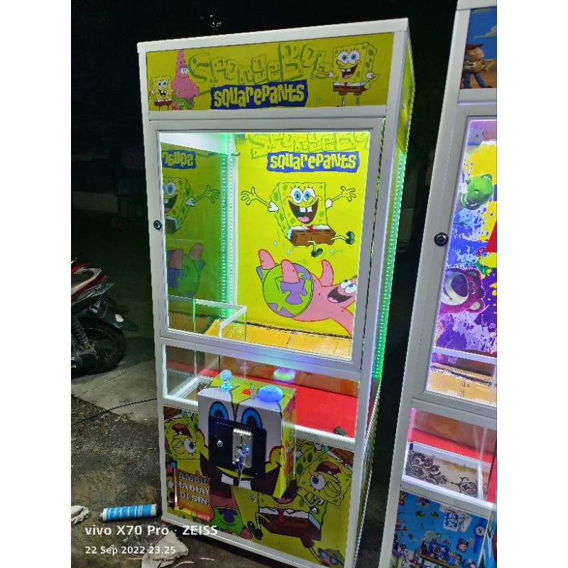 Mesin capit boneka murah