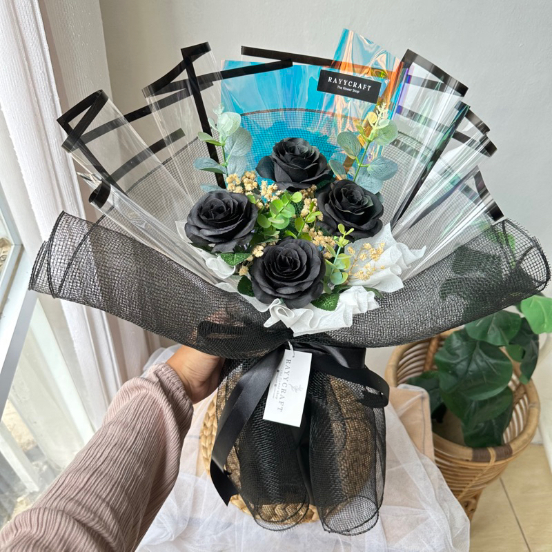Buket Bunga Artificial Hitam Buket Wisuda