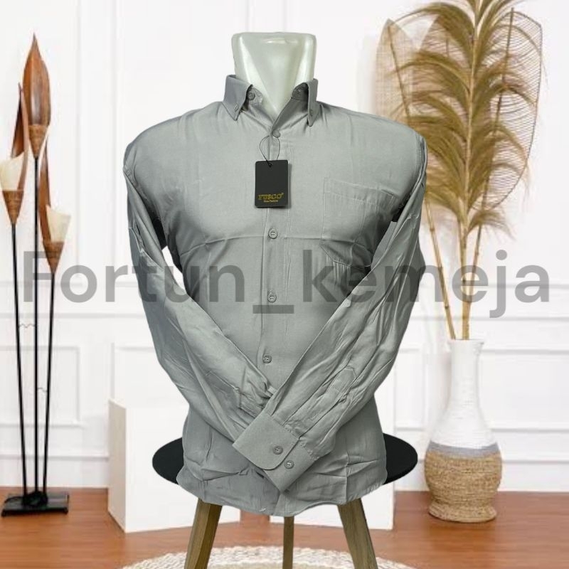 kemeja pria polos abu muda(SILVER)_kemeja polos lengan panjang-kemeja pria polos