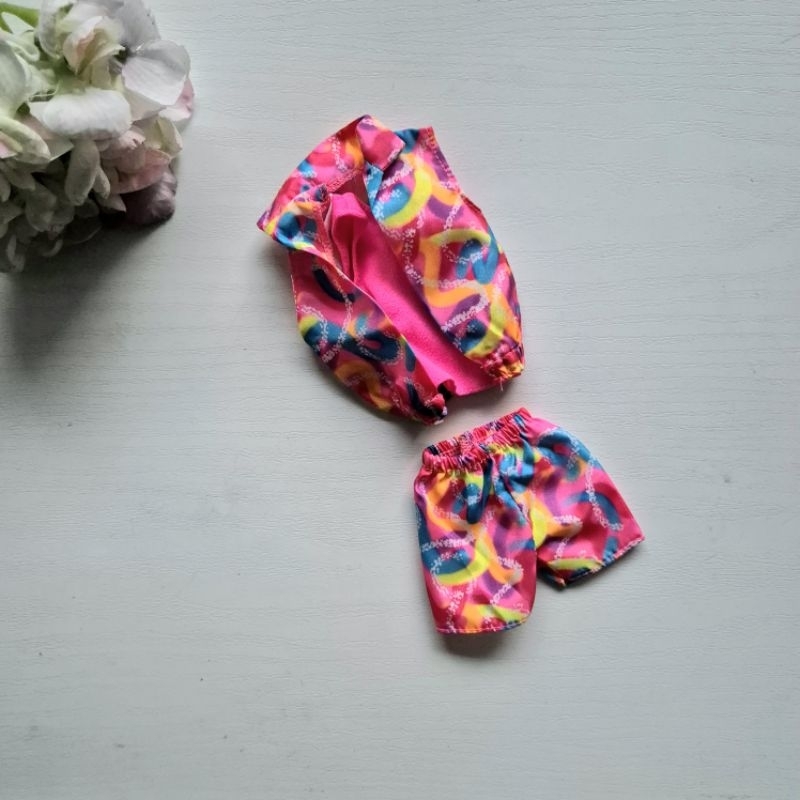 Baju Barbie Ken The Movie Mattel fuschia colorful