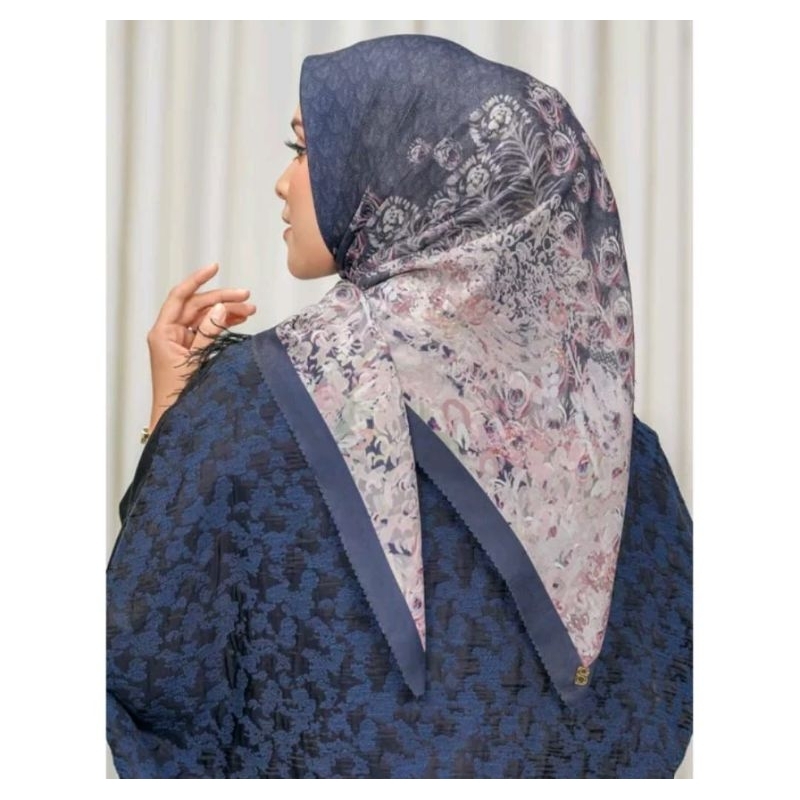 Ederra 2.0 Buttonscarves Galaxy