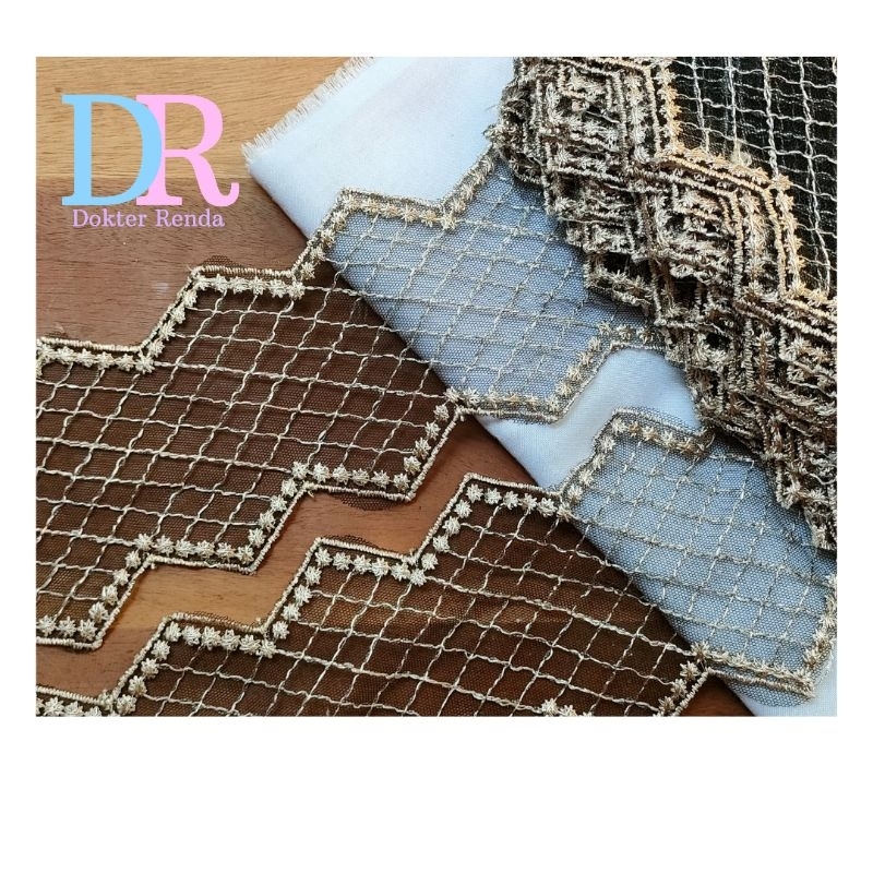 renda tile 8,5cm tengahan hitam gold