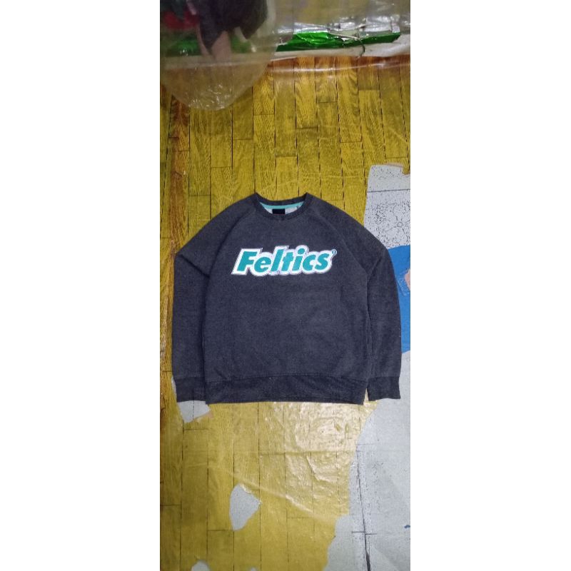 cn feltics reflektif