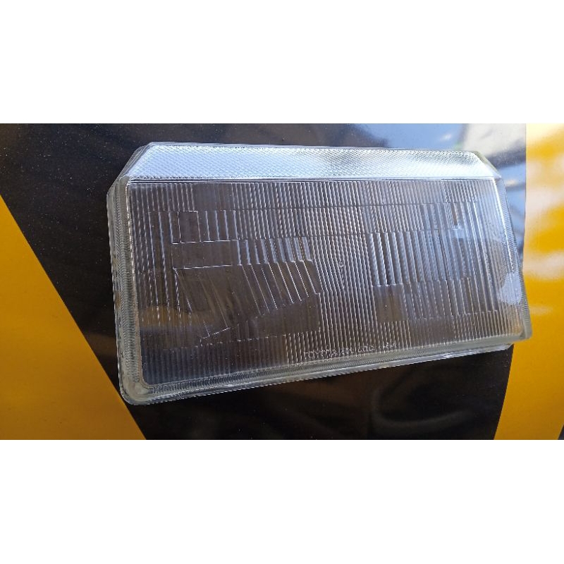 kaca lampu depan Toyota kijang grand extra merk tyc bagian kiri