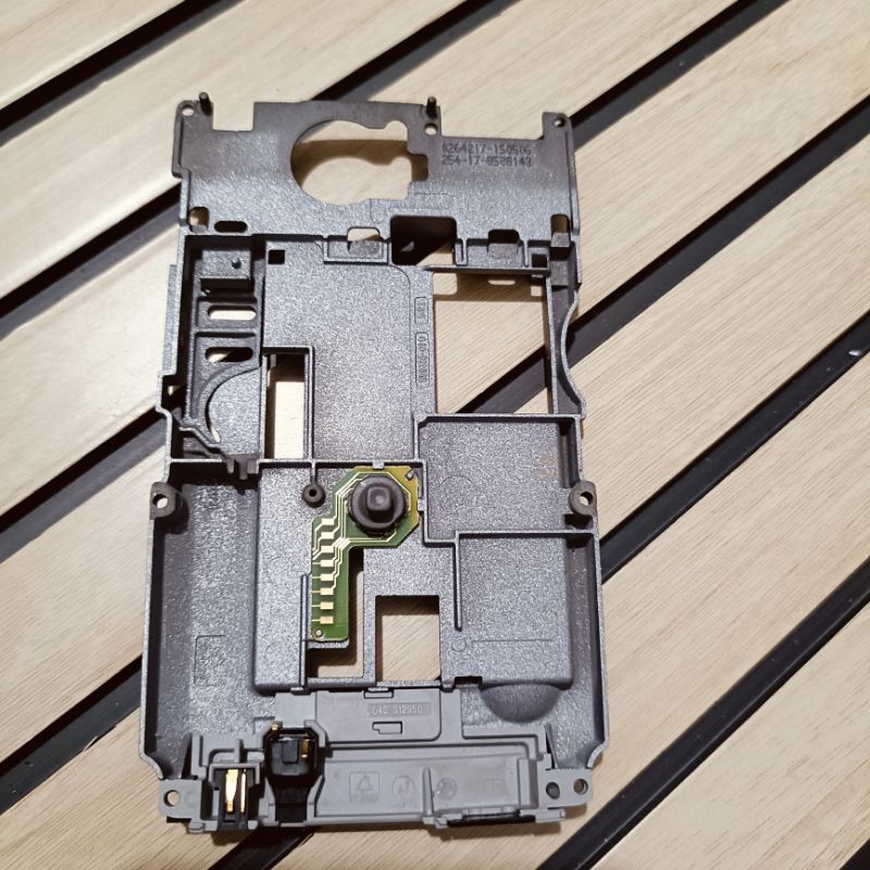 Tulang Tulangan Nokia E61