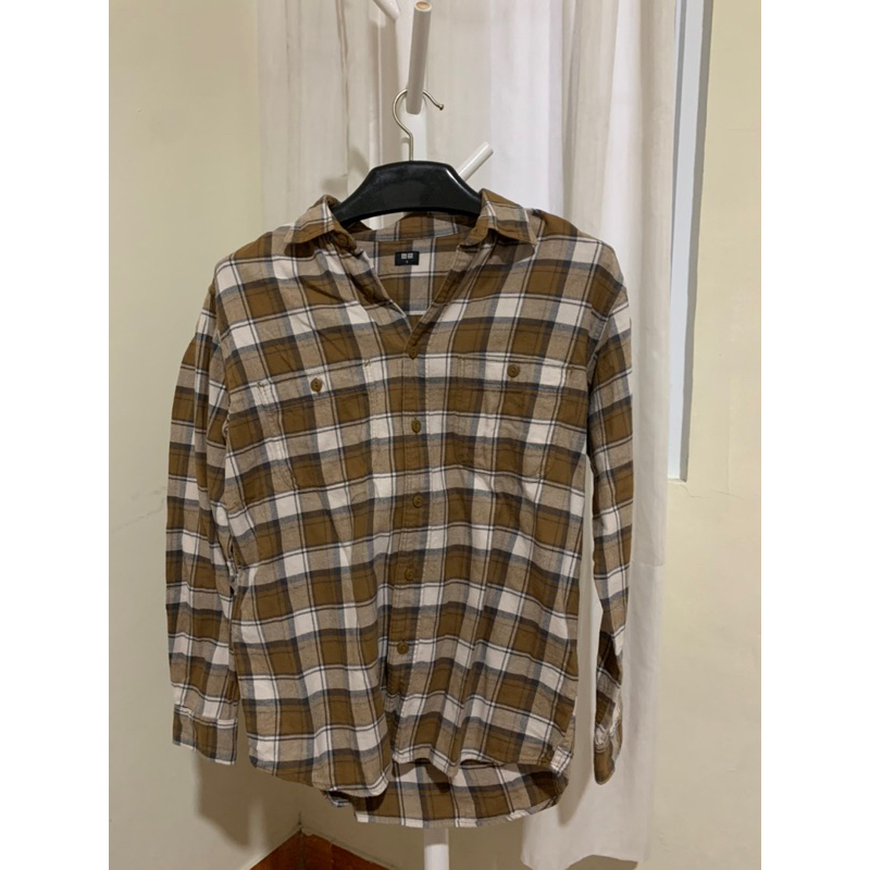Preloved Flannel Uniqlo