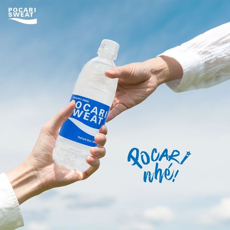 

Pocari Sweat Minuman Isotonik Botol 350 ml & 500 ml