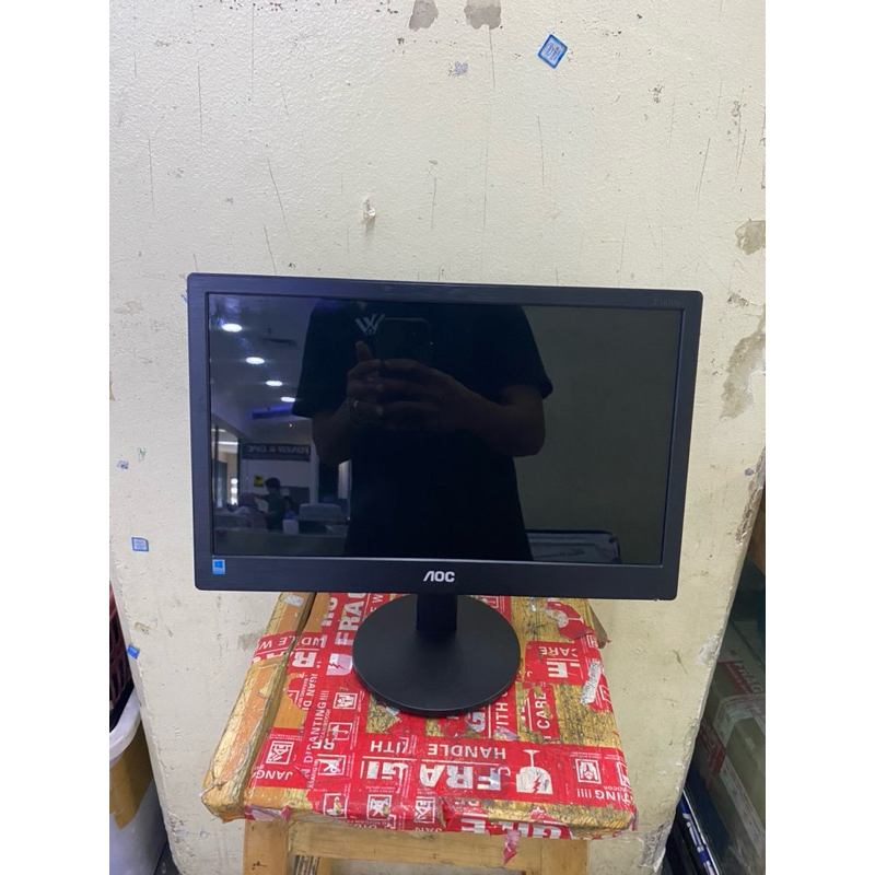 OBRAL MURAH LED AOC E1670Swu LAYAR 16INCH MULUS LIKE NEW